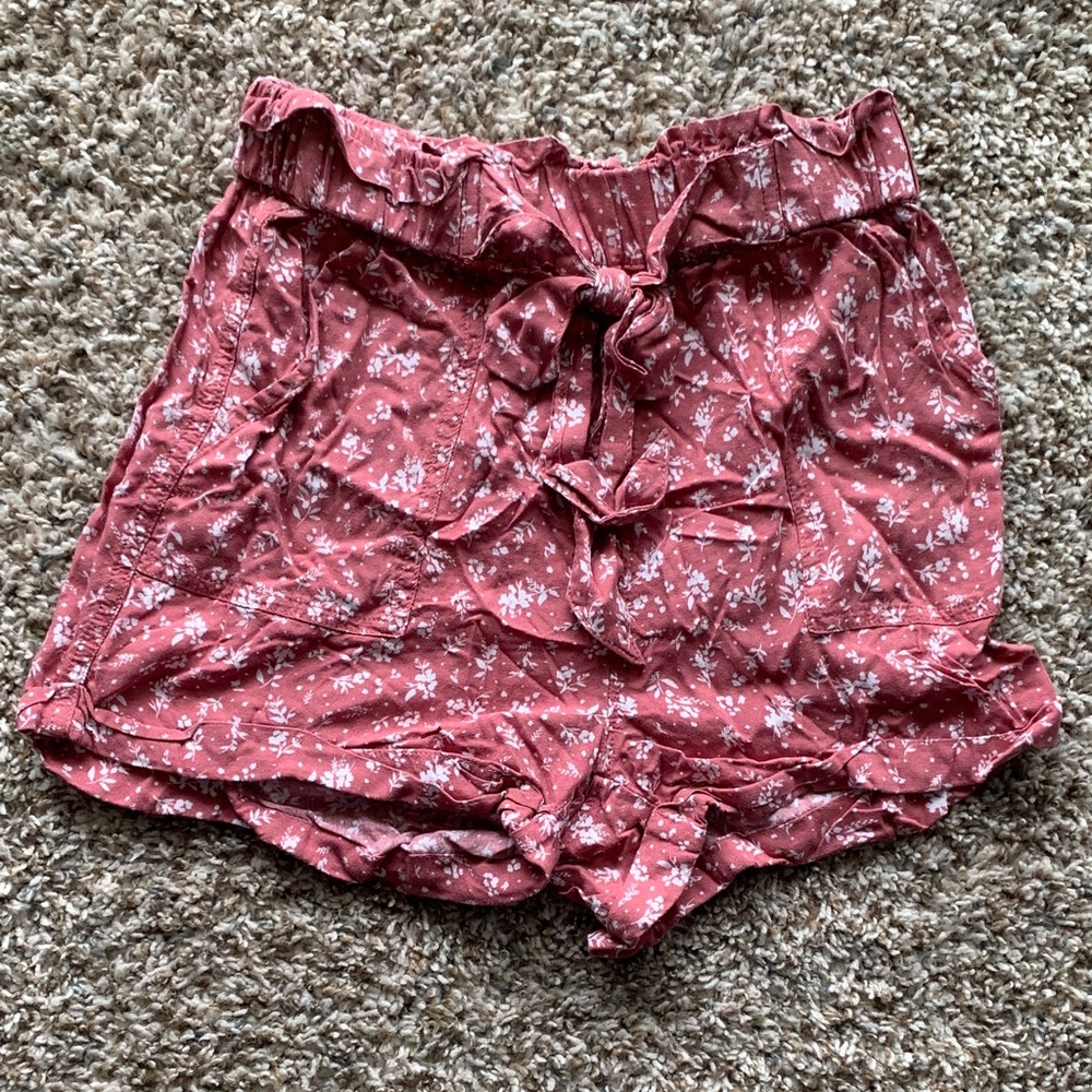 SO High Waist Floral Pink Shorts